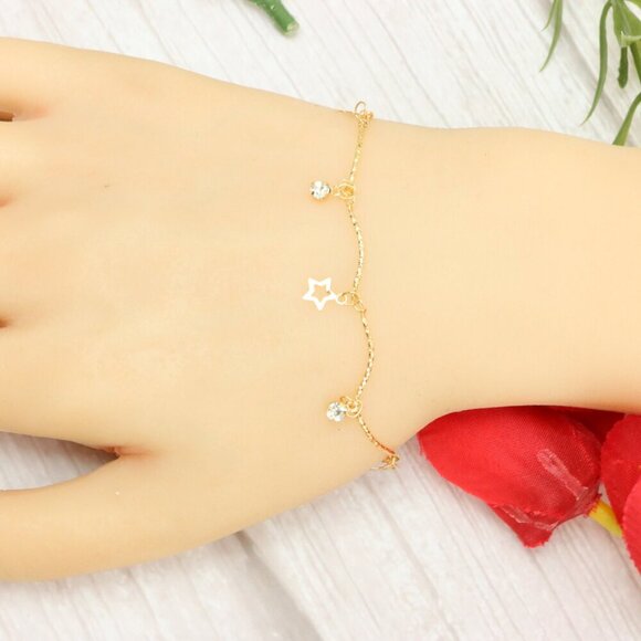 "Trendy Handmade Bracelet – A Thoughtful Gift for Girls & Women | UNVRC1059 - Picture 10 of 11